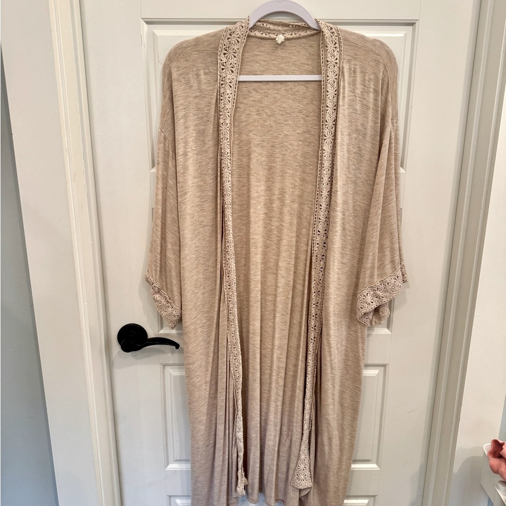 PinkBlush Cream Crochet Trim Delivery/Nursing Maternity Robe